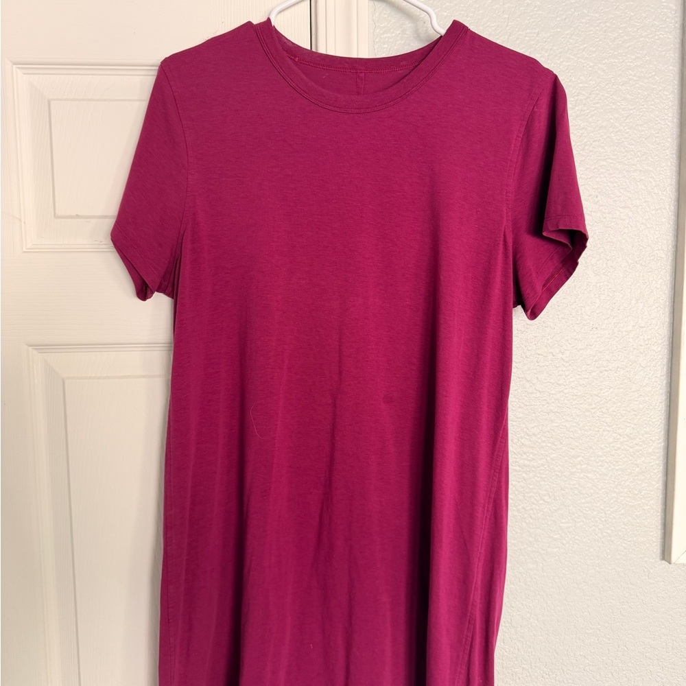 lululemon athletica Short Sleeve Crewneck Dress in Deep Pink
